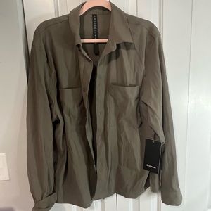 Lululemon mens relaxed fit long sleeve button up shirt.